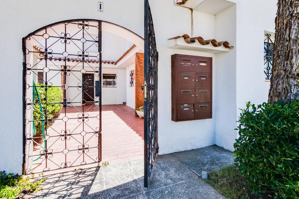 فيلا Vista Roses Mar - Casa Pescador إمبوريابرافا المظهر الخارجي الصورة